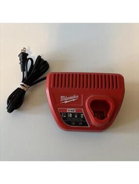 Milwaukee 48-59-2401 M12 Battery Charger 12V 12 Volt For Drill, Saw